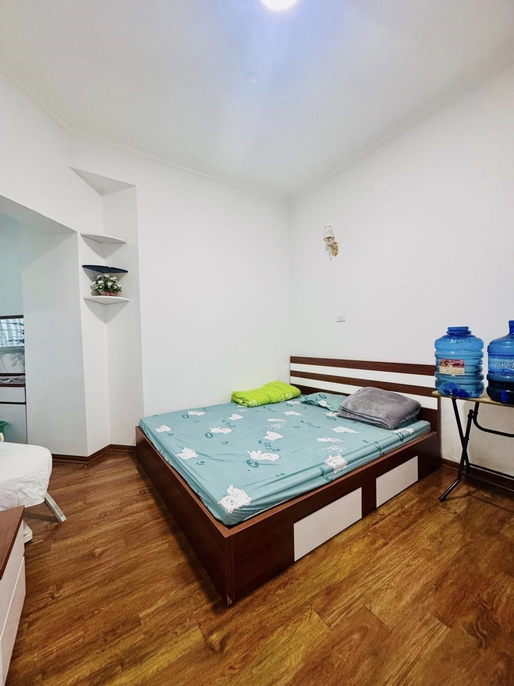 Căn hộ góc Lương - Hoàng Minh Giám: 2PN, Thoáng Đãng, Giá 4.26 tỷ