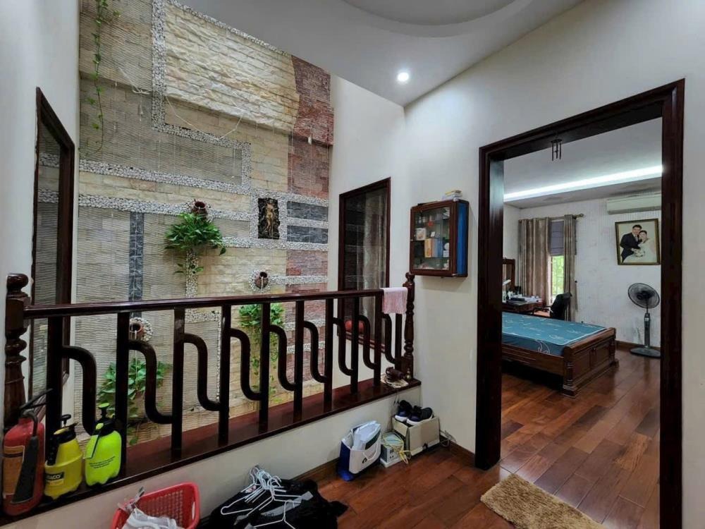 Bán Nhà LK Tứ Hiệp - Thanh Trì 125m², 5 Tầng, Mặt Tiền 7m, Giá 18 Tỷ