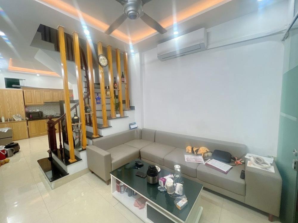 Bán nhà Văn Phú, Hà Đông: Lô góc 38m2, 4 tầng, 8.x tỷ - Vị trí đẹp, dân trí cao