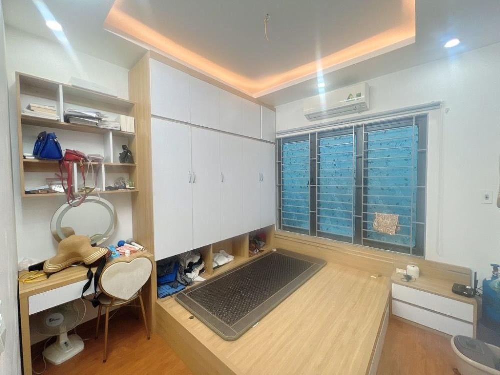 Bán nhà Văn Phú, Hà Đông: Lô góc 38m2, 4 tầng, 8.x tỷ - Vị trí đẹp, dân trí cao