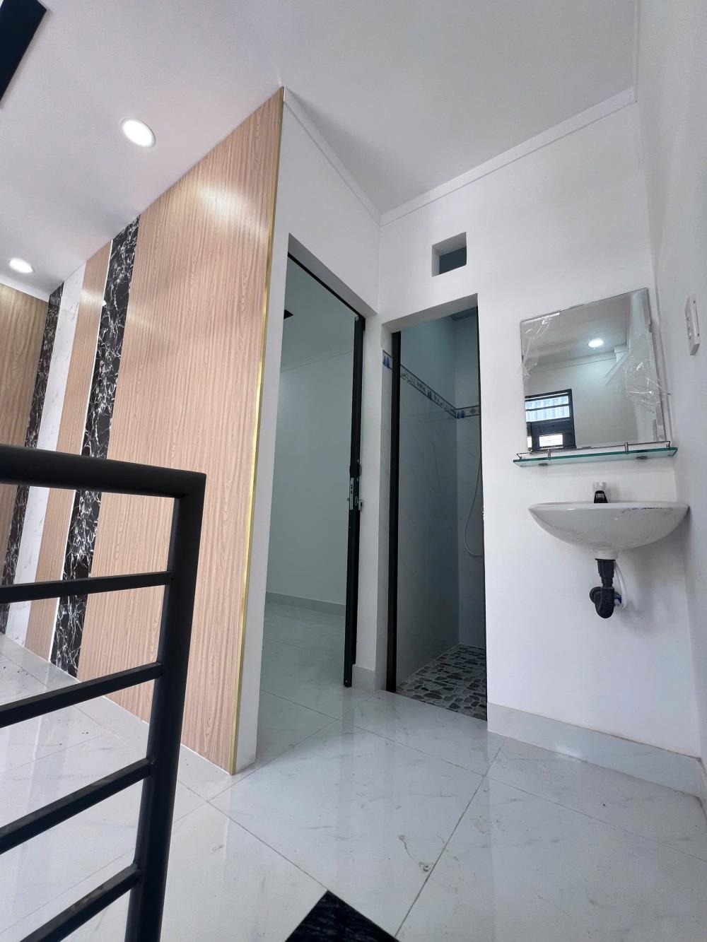 Chính chủ cần bán nhà gần cầu, 565 triệu, hỗ trợ vay