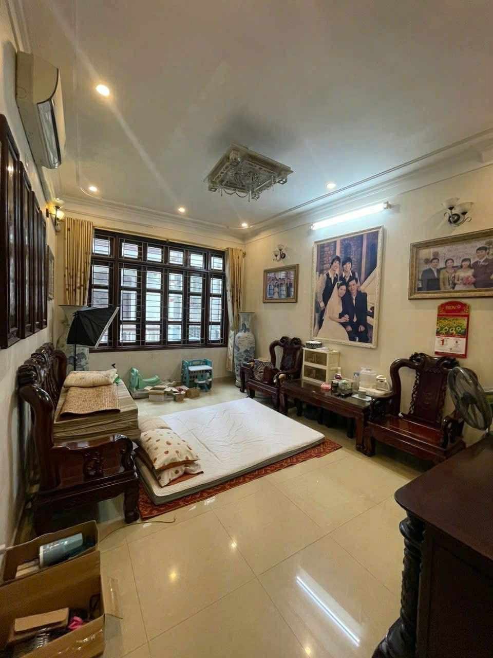 Mễ Trì Thượng - Nhà Phố Góc - 5 Tầng - Giá Tốt