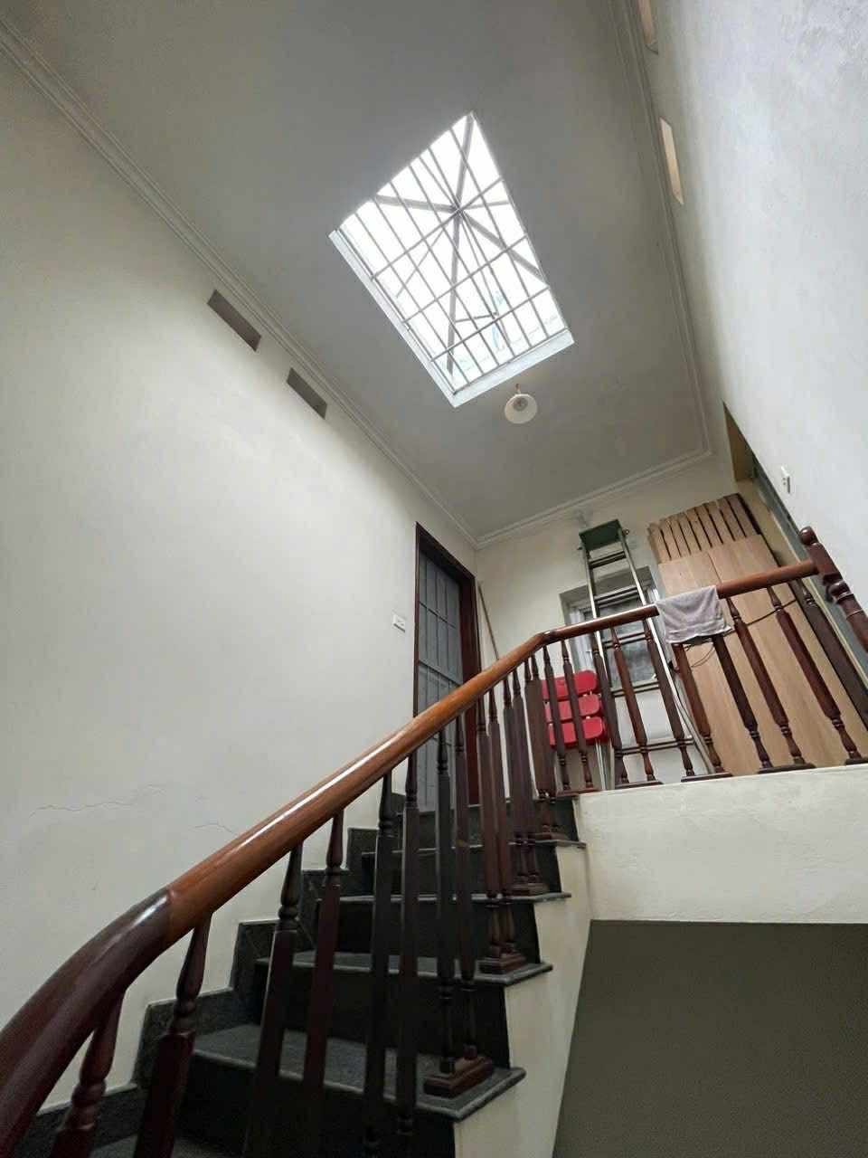 Mễ Trì Thượng - Nhà Phố Góc - 5 Tầng - Giá Tốt