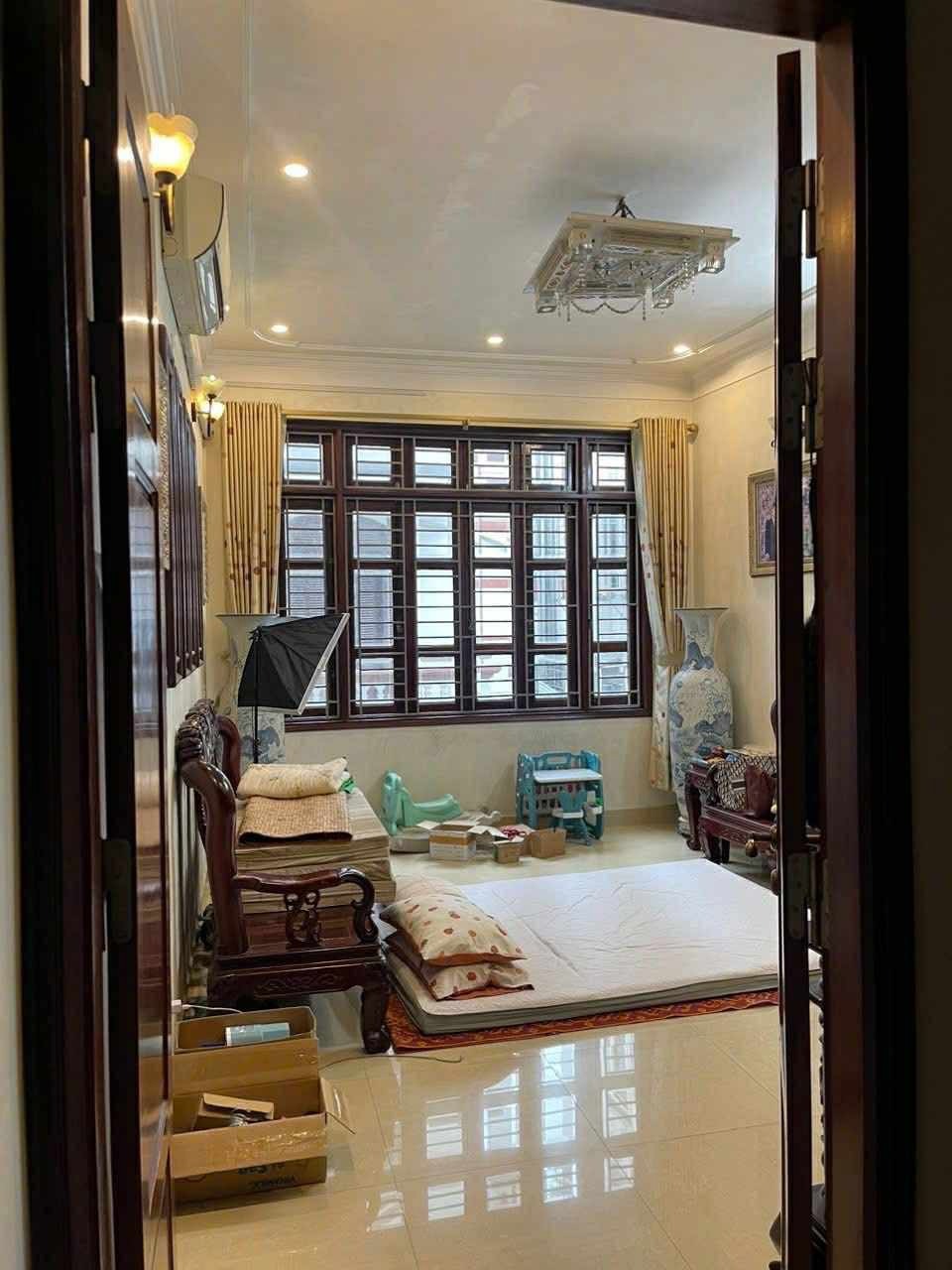 Mễ Trì Thượng - Nhà Phố Góc - 5 Tầng - Giá Tốt
