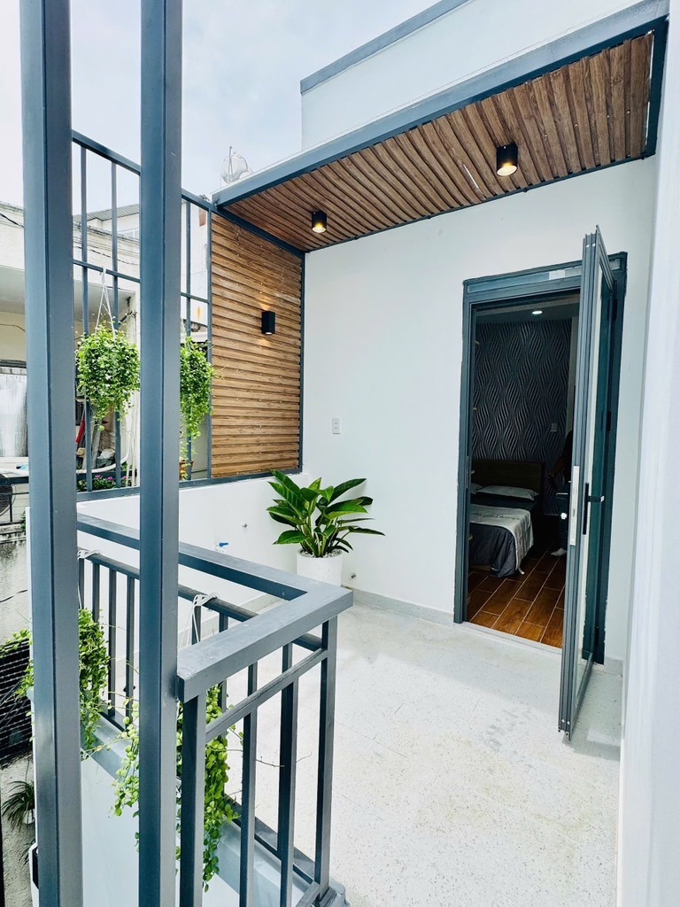 Siêu Hiếm - Phú Nhuận - MT 5.4m - 37m2 Sổ Riêng - Gần Mặt Phố - Giá 4.98 Tỷ