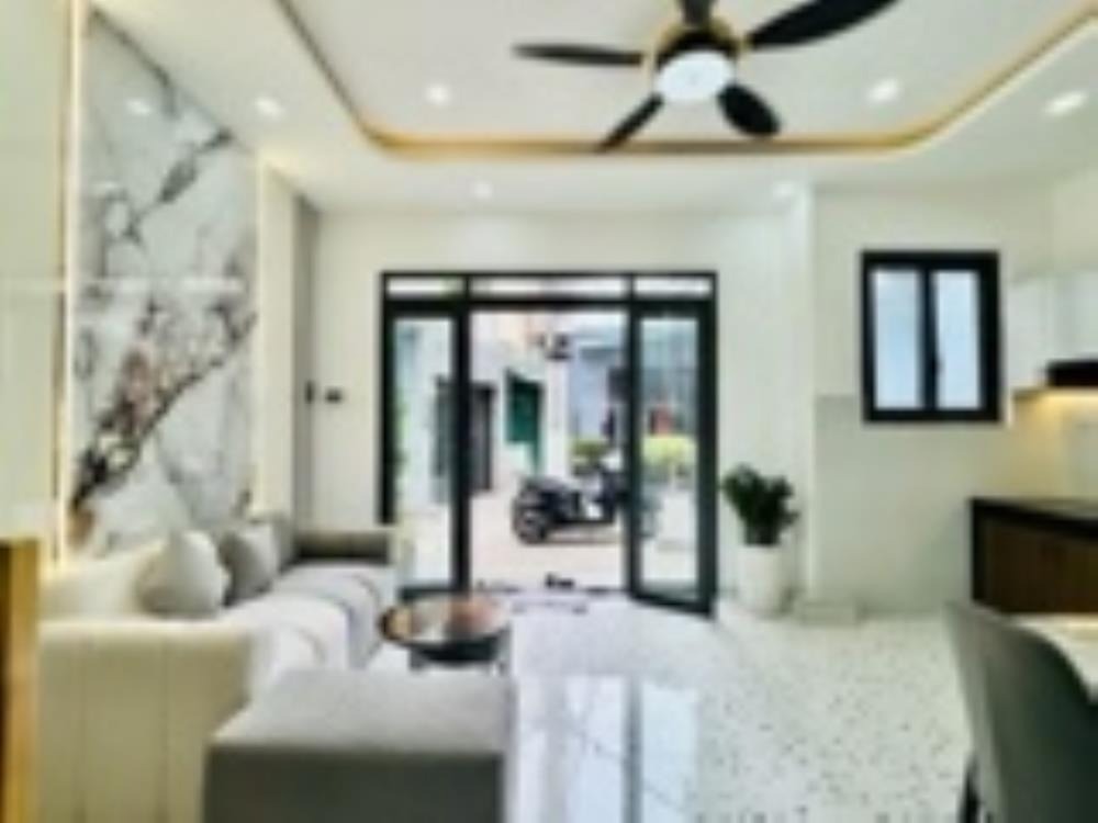 Siêu Hiếm - Phú Nhuận - MT 5.4m - 37m2 Sổ Riêng - Gần Mặt Phố - Giá 4.98 Tỷ