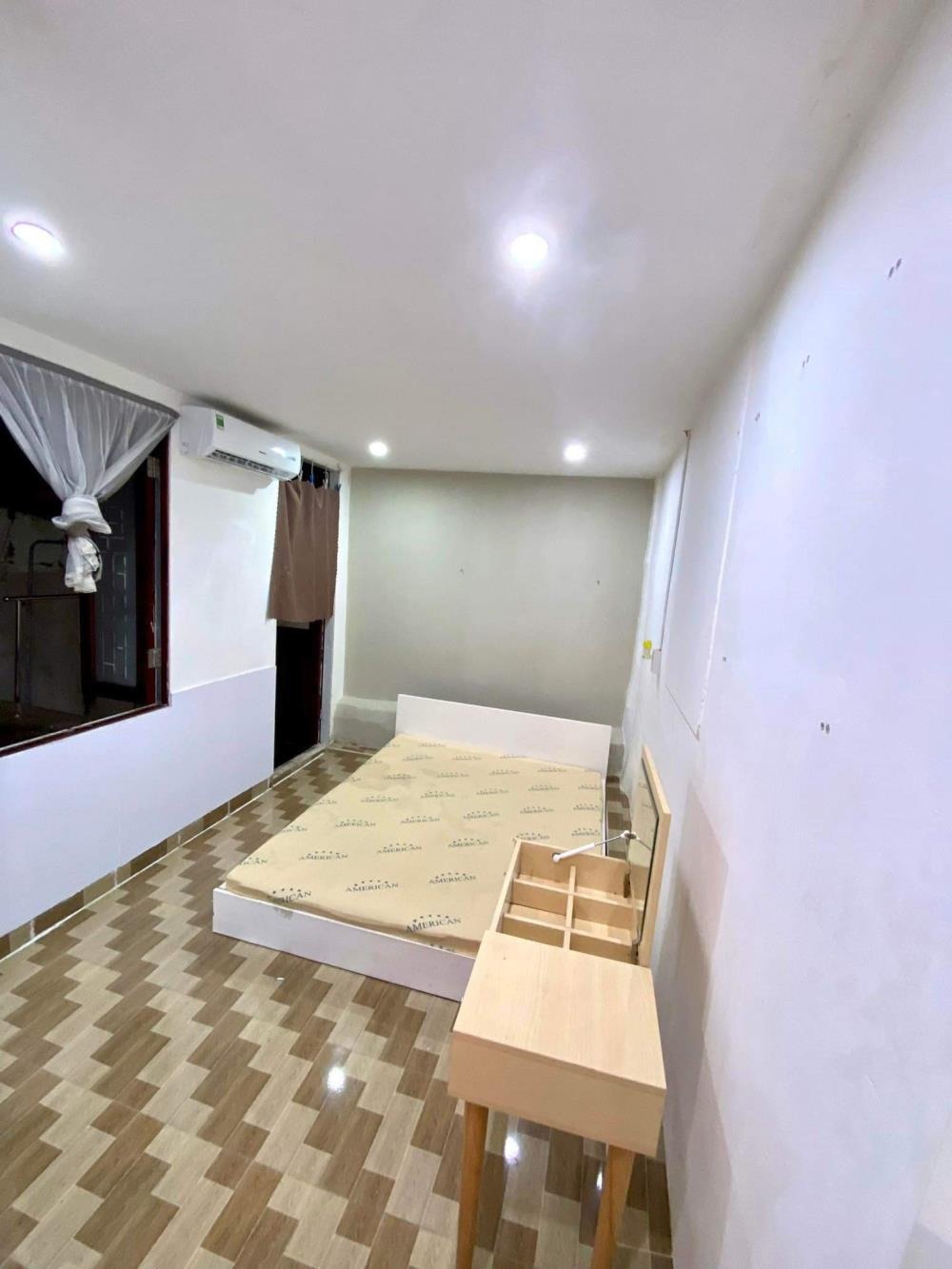 Chdv Hoàng Hoa Thám 91m2 - 8 Phòng Cho Thuê Full - Giá 8.2 Tỷ