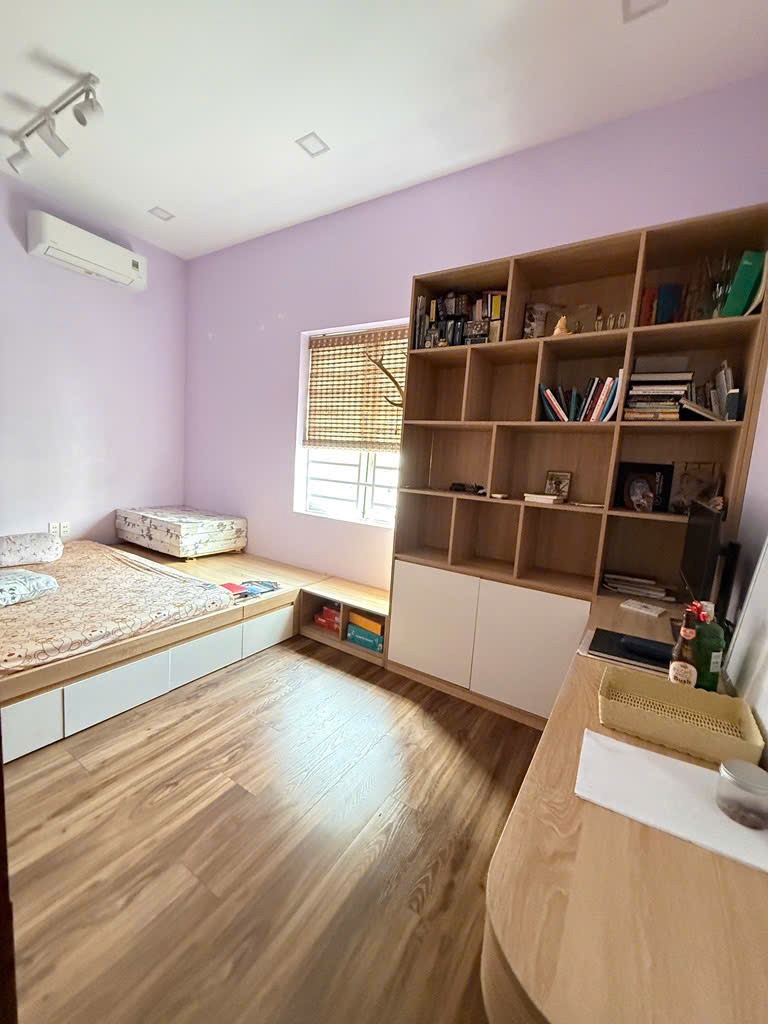 Nhà Quận 3 - 4 Tầng, 3PN, 6.3 tỷ - Vị trí đẹp, dân trí cao