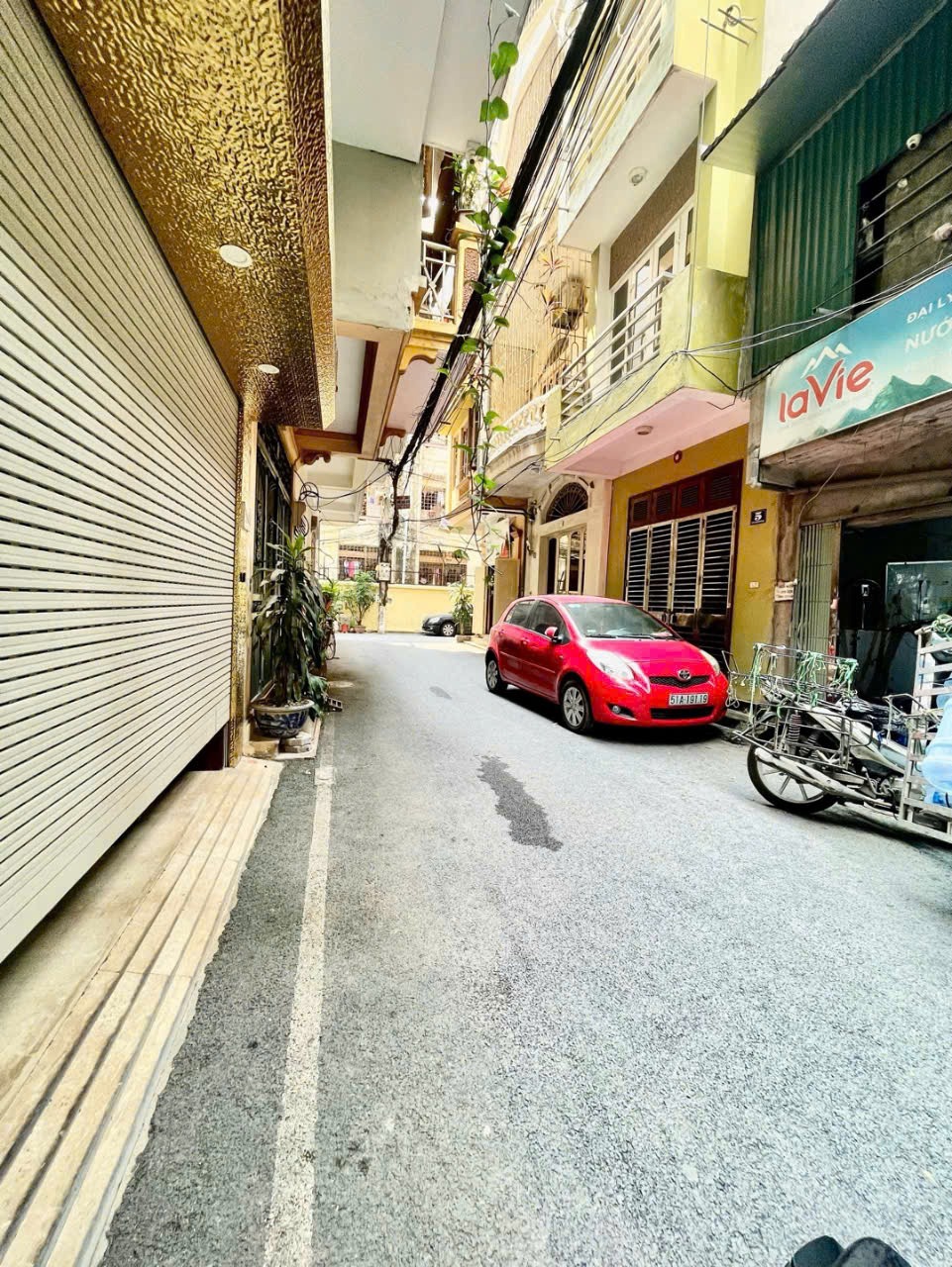 Nhà Phân Lô Đống Đa - Vị Trí VIP, Ô Tô Vào Nhà - Giá Tốt