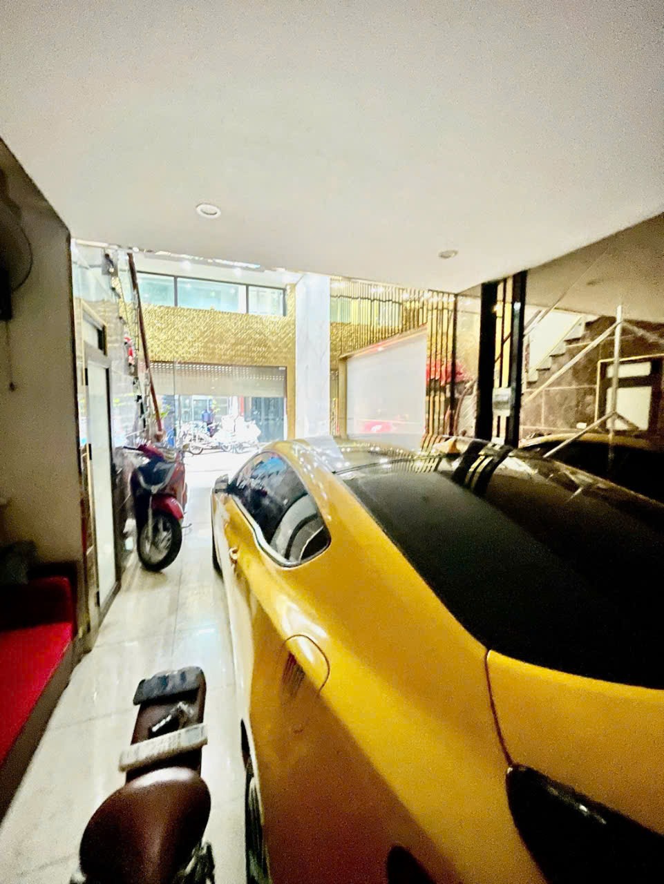 Nhà Phân Lô Đống Đa - Vị Trí VIP, Ô Tô Vào Nhà - Giá Tốt
