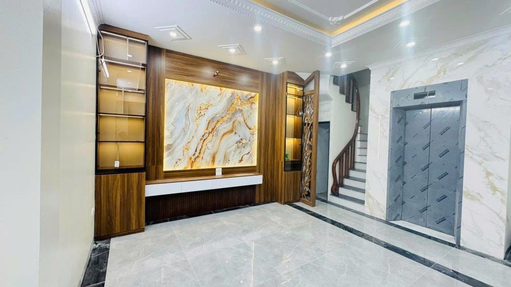 Bán nhà 6 tầng thang máy, mặt tiền 6.2m, ngõ 35 Mai Động, Hoàng Mai - 12.9 tỷ