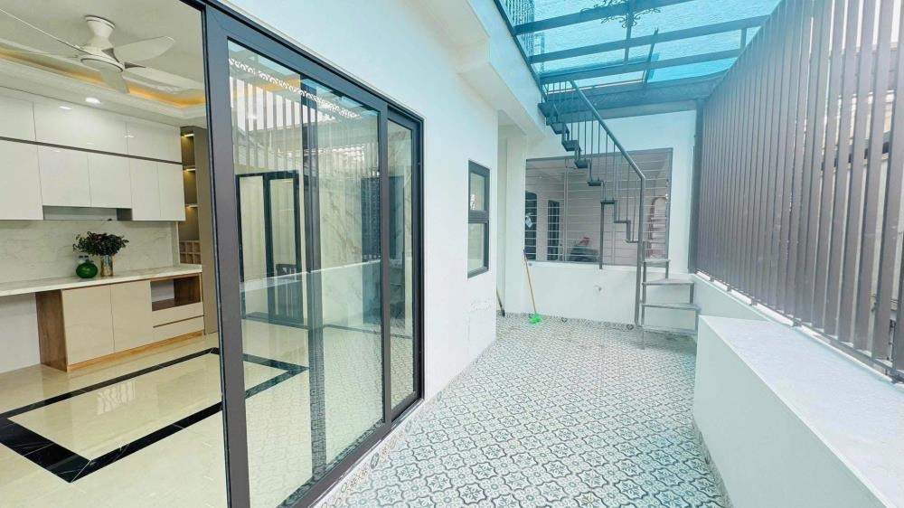 Bán nhà 6 tầng thang máy, mặt tiền 6.2m, ngõ 35 Mai Động, Hoàng Mai - 12.9 tỷ