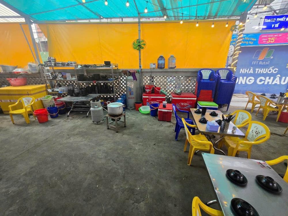 Sang Quán Ăn Mặt Tiền Bình Tân - Full Đồ, Giá Tốt
