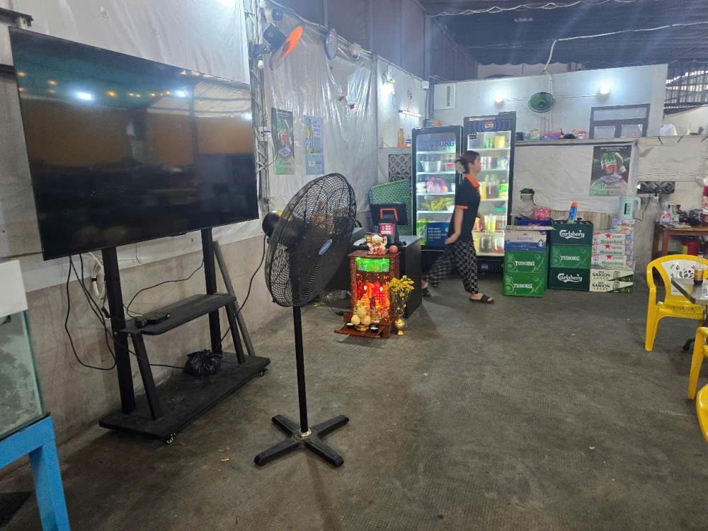 Sang Quán Ăn Mặt Tiền Bình Tân - Full Đồ, Giá Tốt