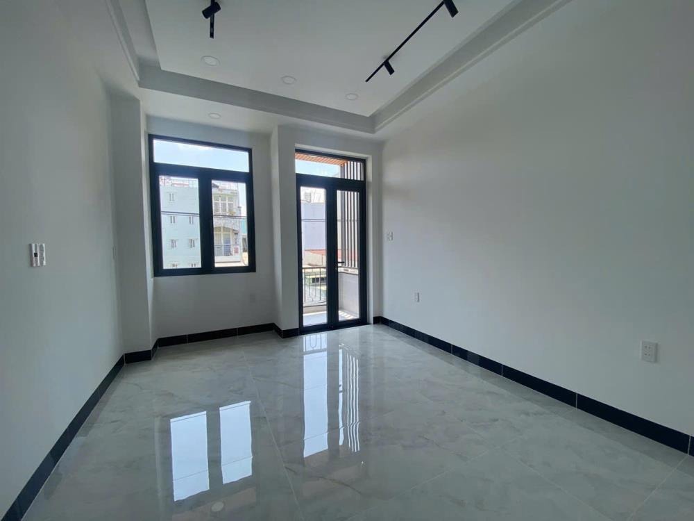 Bán Gấp Nhà 4 Tầng Mặt Tiền Lê Quang Định, Bình Thạnh - 16 Tỷ