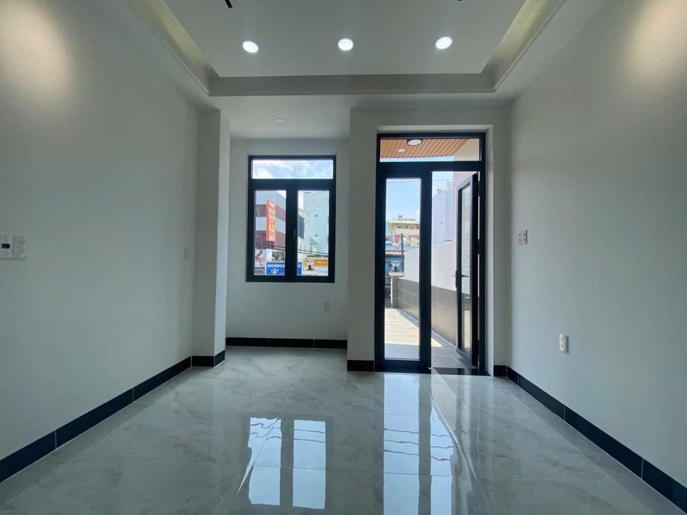 Bán Gấp Nhà 4 Tầng Mặt Tiền Lê Quang Định, Bình Thạnh - 16 Tỷ