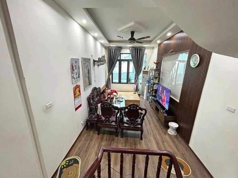 Bán nhà Mễ Trì 37m2, 4 tầng, gần KĐT Mỹ Đình, giá tốt nhất