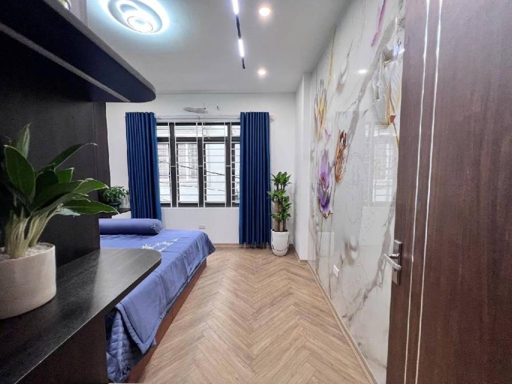 Siêu phẩm Lê Trọng Tấn: 50m2 - 5 Tầng - Ô Tô Đỗ Cửa - Kinh Doanh Vàng