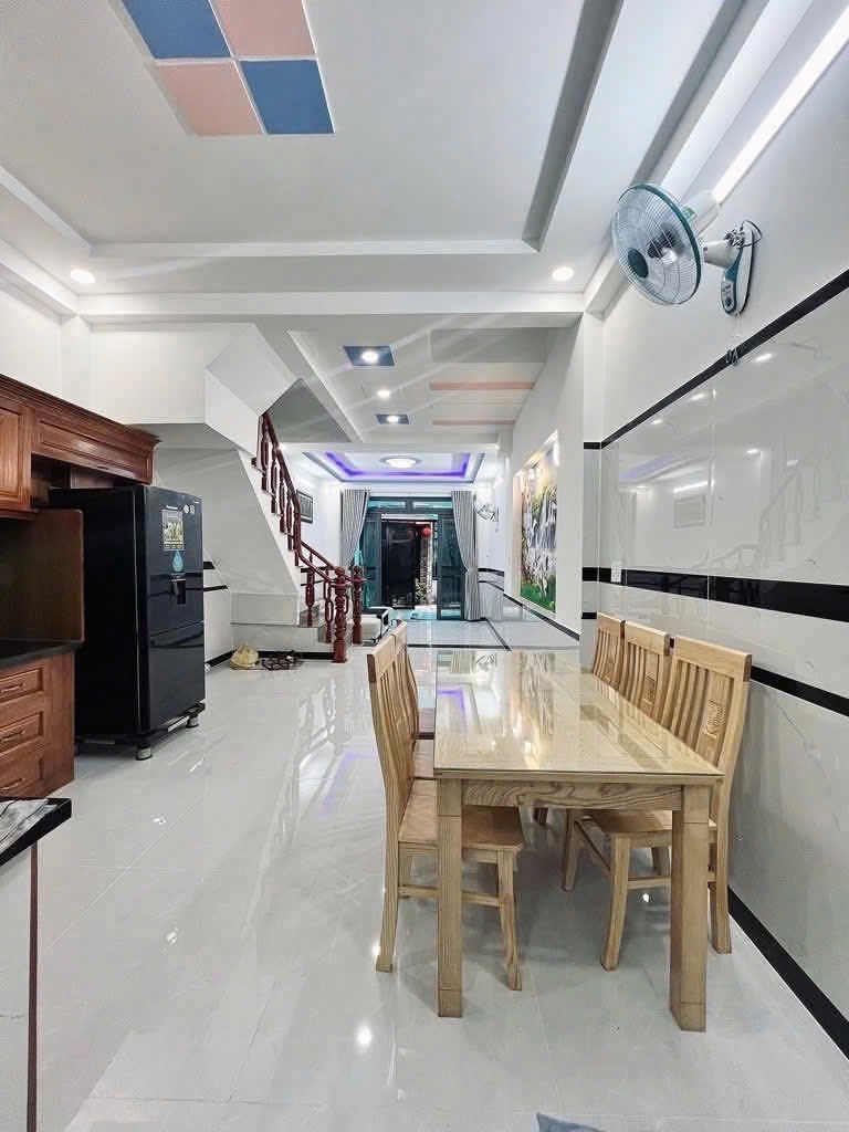 Bán Nhà Hẻm 43 Cộng Hòa, Tân Bình - 9 Tỷ 069 Triệu - 4x11m, 3 Lầu