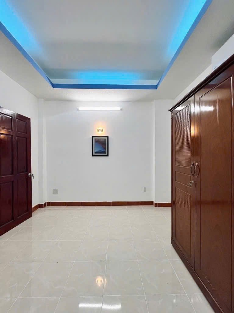 Bán Nhà Hẻm 43 Cộng Hòa, Tân Bình - 9 Tỷ 069 Triệu - 4x11m, 3 Lầu