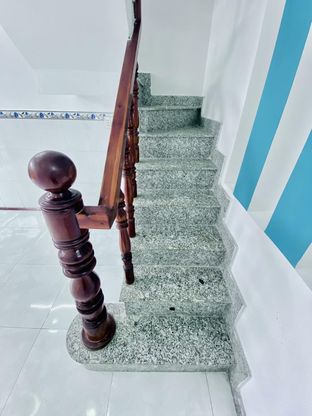 Nhà Chính Chủ, Vị Trí Đẹp, Giá Tốt - Chỉ 800 Triệu