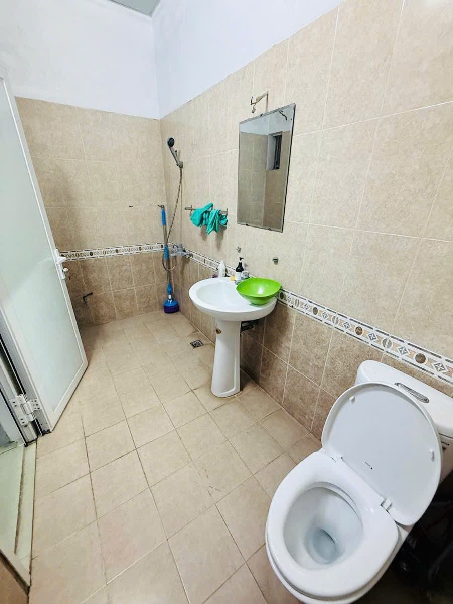 Nhà phố Tây Sơn - Đống Đa: 90m2, 4 tầng, Mặt tiền 6.2m - Vị trí Vàng Đầu Tư