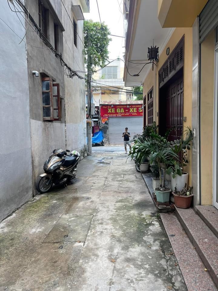 Nhà Ô Tô Đỗ Cửa, Giá Chỉ 6.03 Tỷ - Vị Trí Đắc Địa Ngô Thì Nhậm