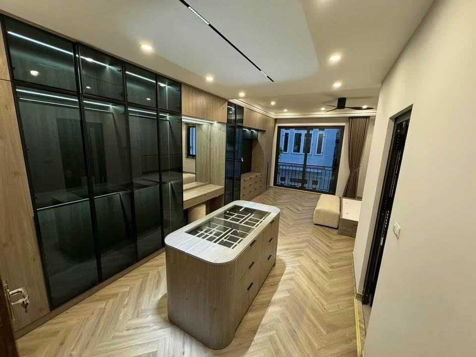 Phân Lô Dương Nội Mặt Tiền 5m, Giá Đầu Tư - Lê Trọng Tấn