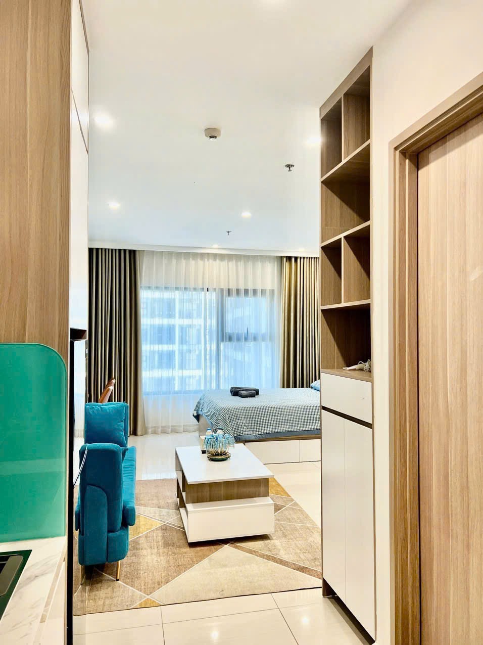 Bán Studio 34m2 Full Đồ, Hỗ Trợ Vay Ngân Hàng - Vinhome Smart City