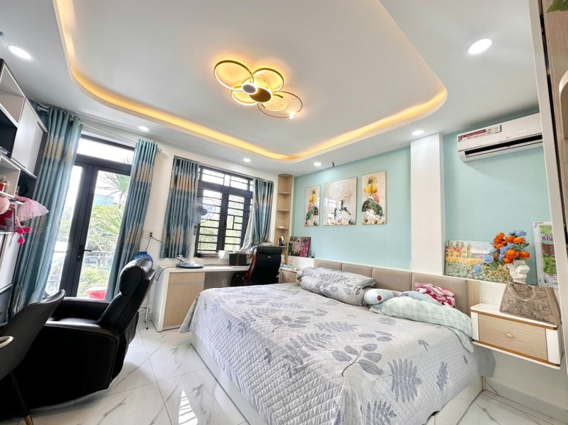 Nhà đẹp 4 tầng Dương Đình Hội, Pháp lý chuẩn, Tiện ích đầy đủ