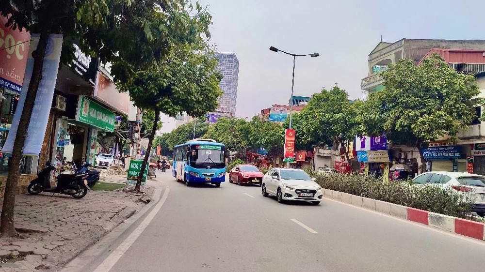 Bán đất nền MP Vạn Phúc - Vị trí đẹp, mặt tiền 30m, giá tốt nhất