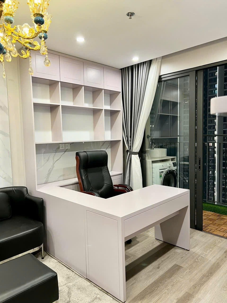 Bán Căn Hộ VinHomes Smart City: 1-3PN, Full Nội Thất, Giá Từ 1.7 Tỷ