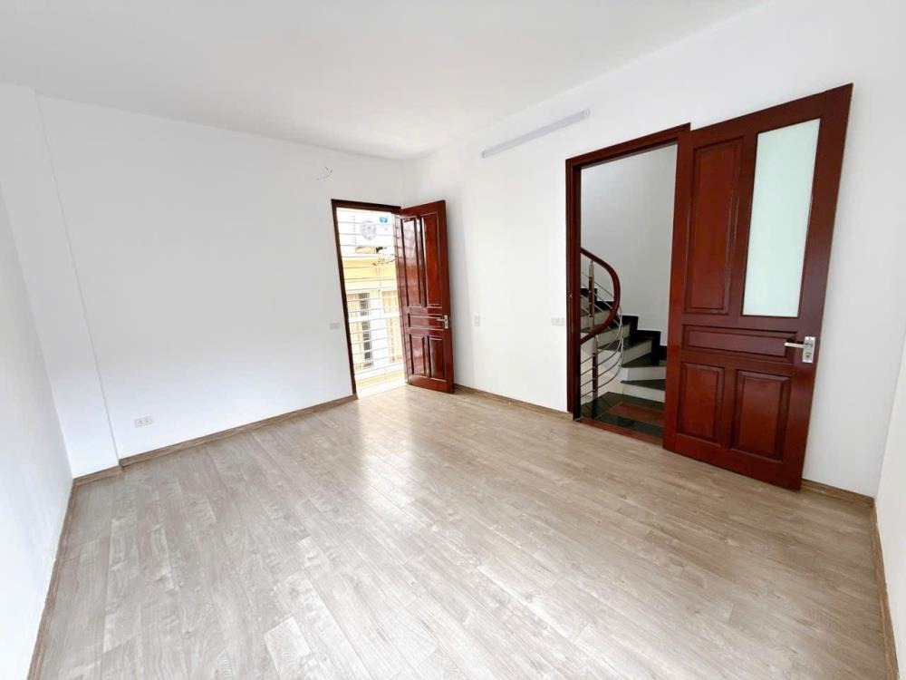 Bán nhà Đống Đa 31m2, 5 tầng, 8 tỷ - Full Nội Thất, 2 Mặt Thoáng