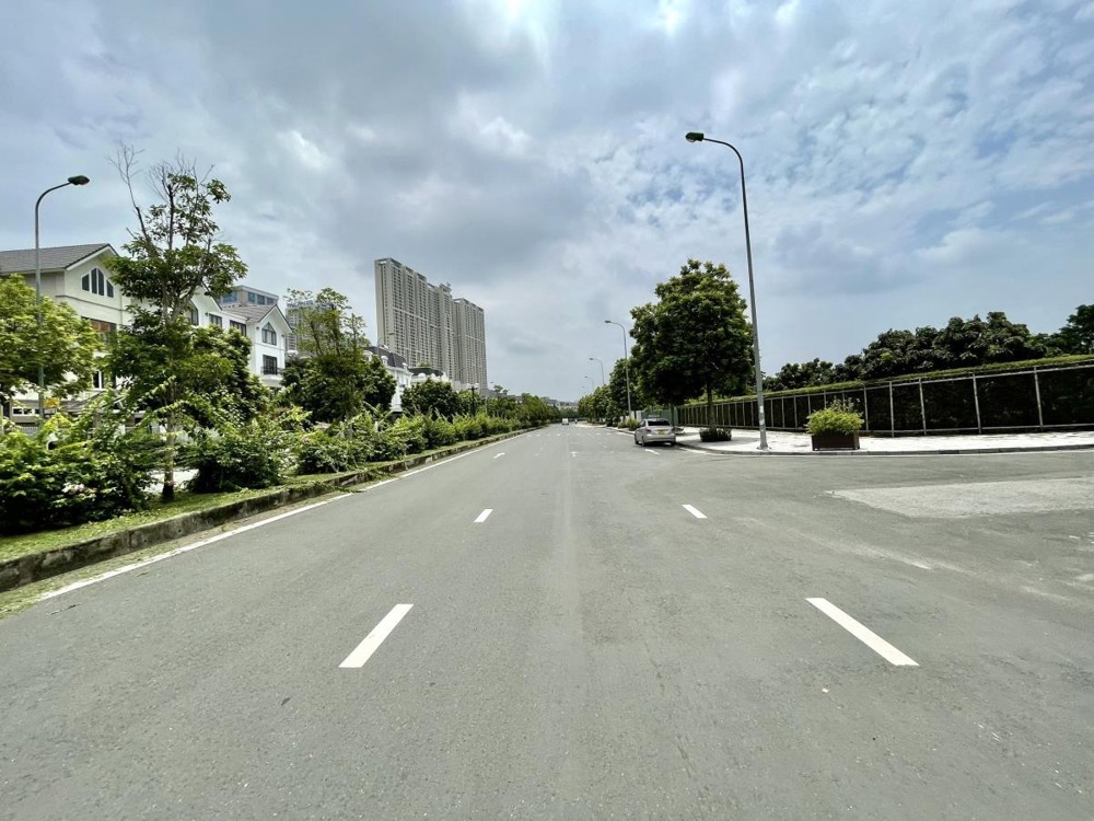 Biệt Thự Dương Nội 225m², Mặt Tiền 9m - Giá 48 Tỷ - Dòng Tiền Ổn Định
