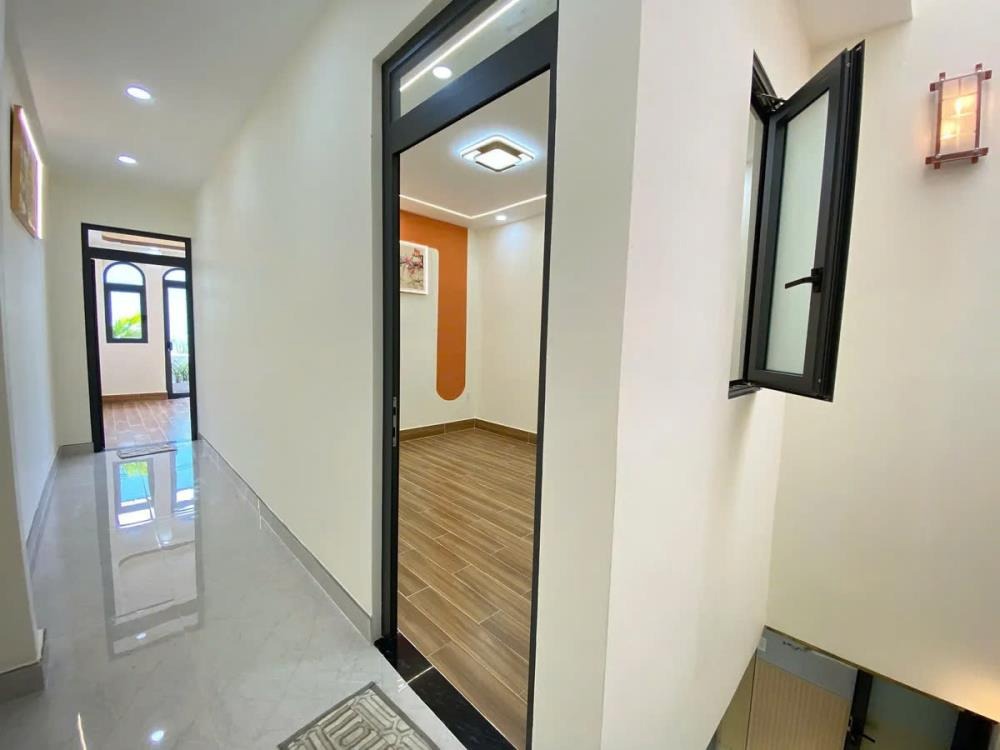 Nhà Đẹp 4 Tầng, Bình Long, Tân Phú - Xe Hơi, Full Nội Thất - 6.6 Tỷ