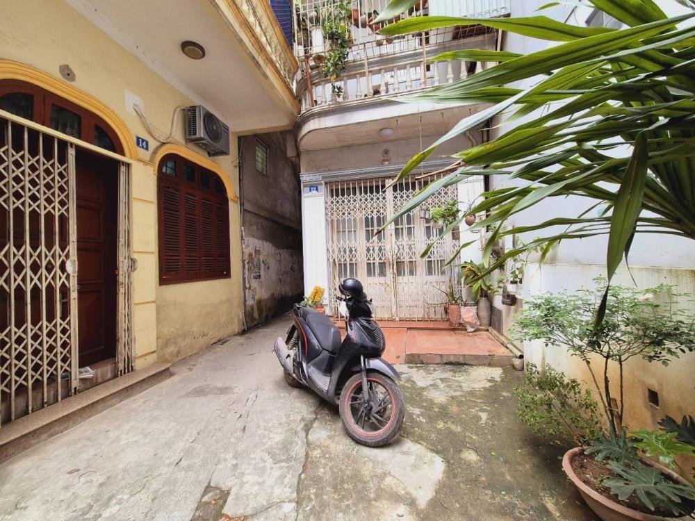 Nhà đẹp ngõ 178 Tây Sơn - Ô tô đỗ cửa - Giá 7 tỷ