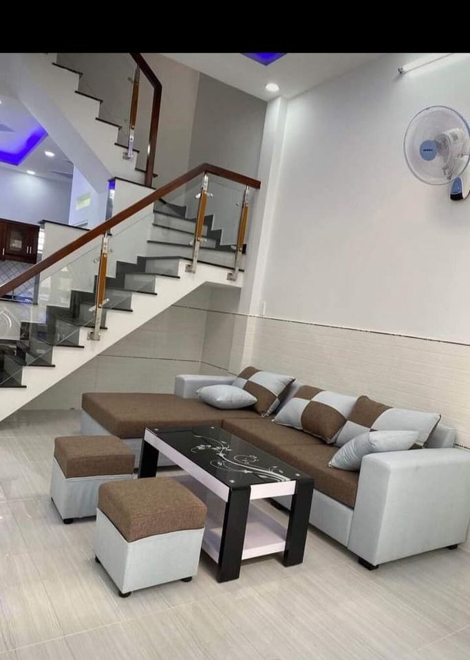 Cần Bán Gấp Nhà Đường Huỳnh Văn Trí, Bình Chánh: 60m2, SHR, Giá 900 Triệu
