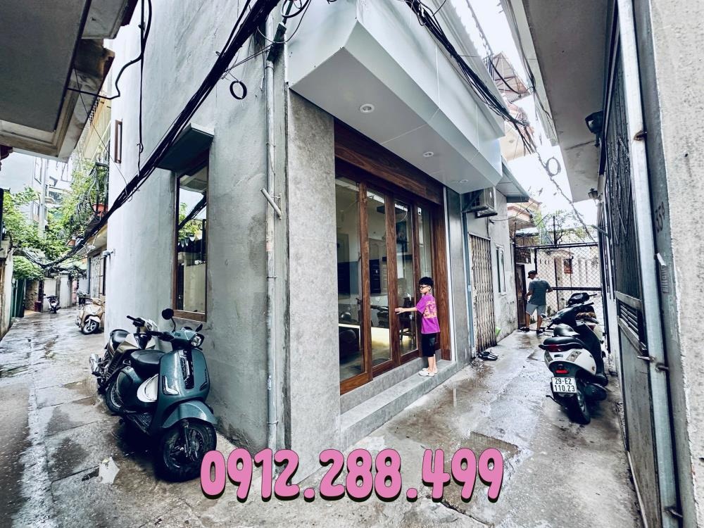 Bán nhà phố Hai Bà Trưng: Lô góc 32m² - 7.05 tỷ - Vị trí đẹp, Nội thất hiện đại