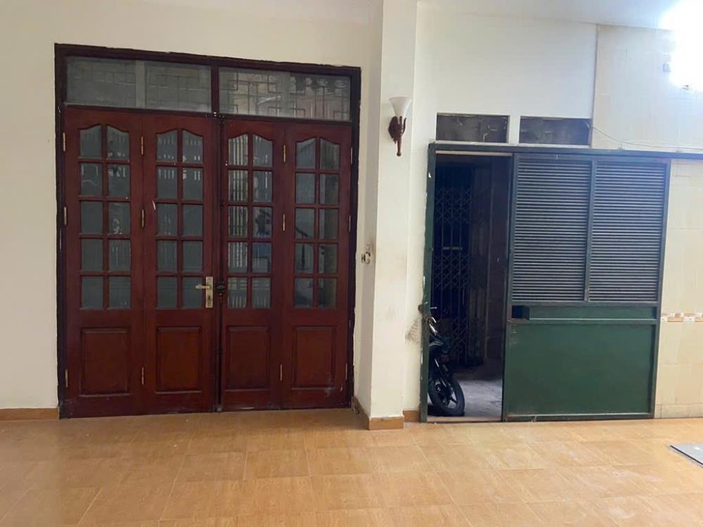 Bán Nhà Đẹp Đường 800A Cầu Giấy - 45m2, 5 Tầng, Giá 8 Tỷ