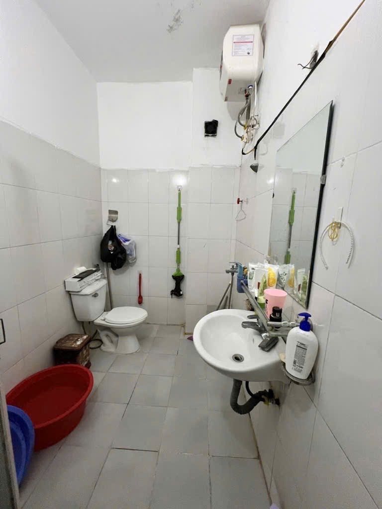 Bán Nhà Đẹp Đường 800A Cầu Giấy - 45m2, 5 Tầng, Giá 8 Tỷ