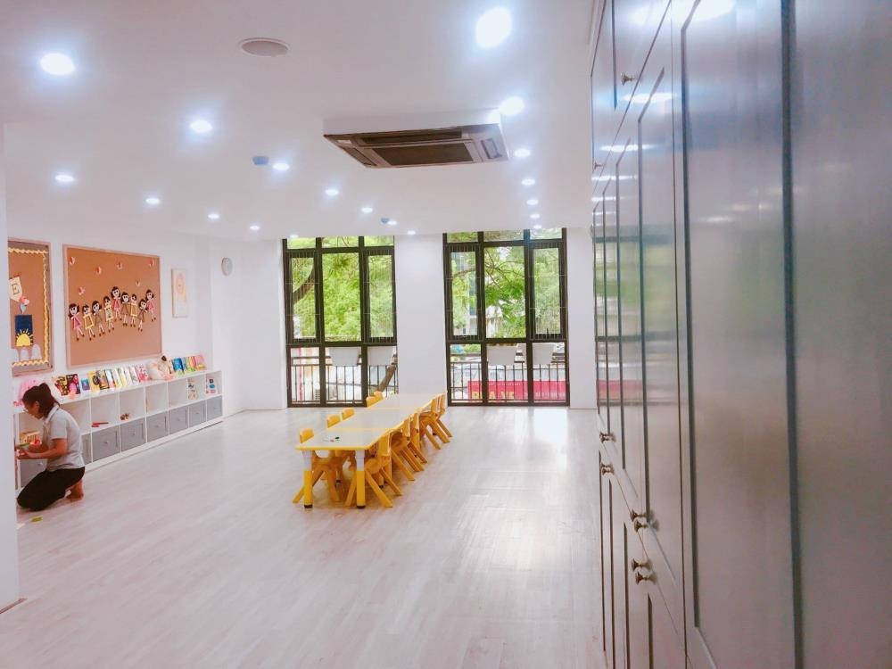 Cho Thuê Nhà Mới Mặt Phố Hồ Tùng Mậu - 70m2 x 6 Tầng, Thang Máy, Giá 38tr