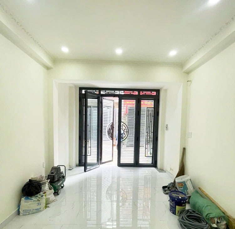 Nhà Hẻm Xe Hơi Tân Bình: 44m2, 2 Phòng Ngủ, Giá 6.x Tỷ