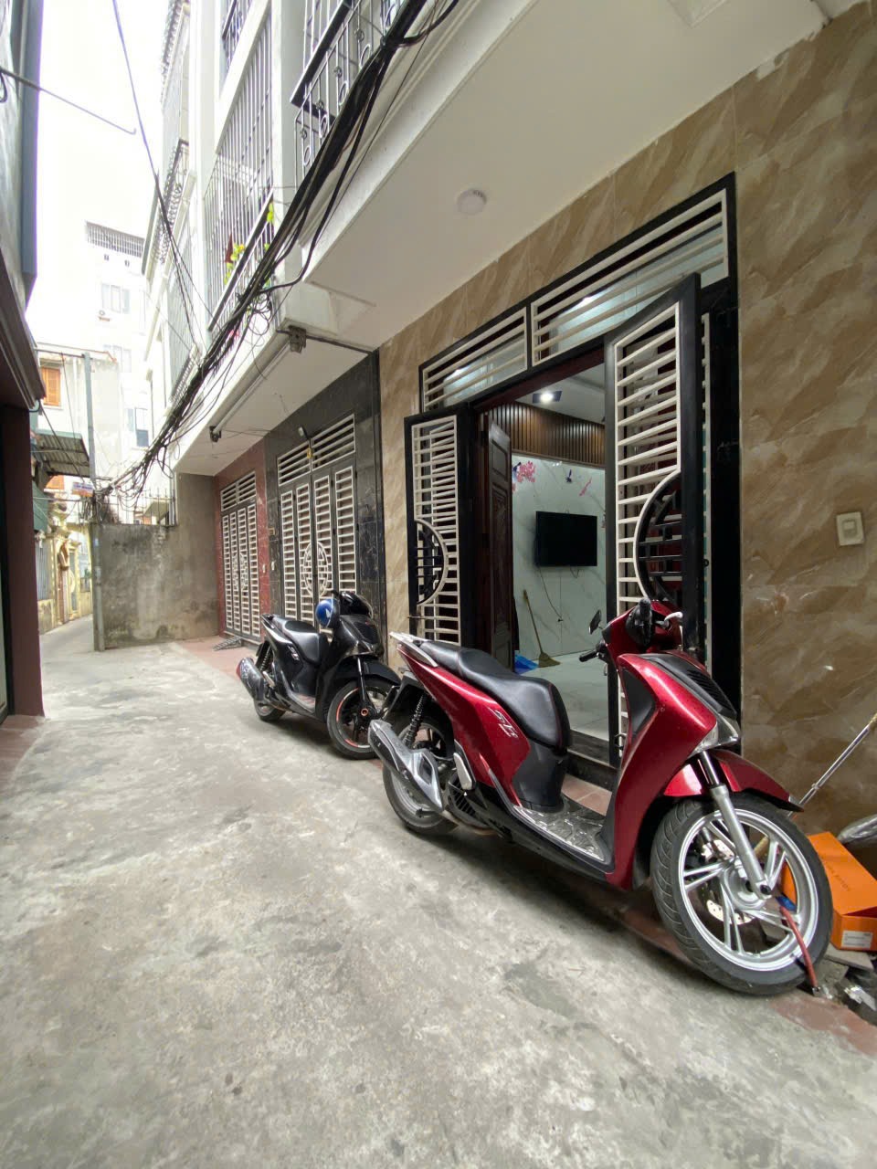 Bán Nhà Mậu Lương Giá Tốt: 4 Tầng, 4 Phòng Ngủ, 5.8 Tỷ Có Thương Lượng