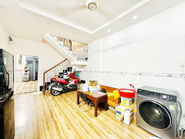 Nhà phố Phạm Văn Hai, Tân Bình: 51m2, 6 tỷ - Vị trí đẹp, tiện ích đầy đủ