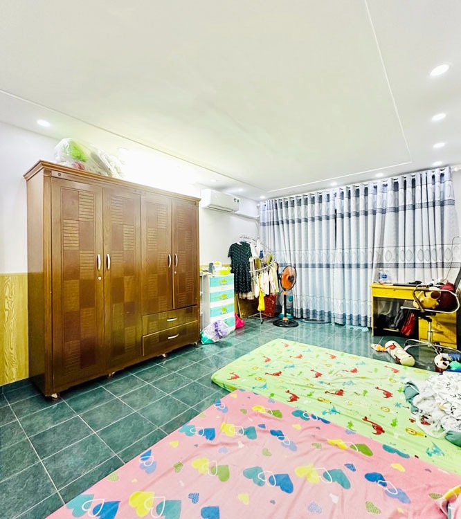 Nhà phố Phạm Văn Hai, Tân Bình: 51m2, 6 tỷ - Vị trí đẹp, tiện ích đầy đủ