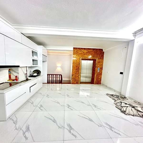 Bán nhà phố Thụy Khuê - Tây Hồ, thang máy, kinh doanh đỉnh cao - Giá chỉ 14 tỷ