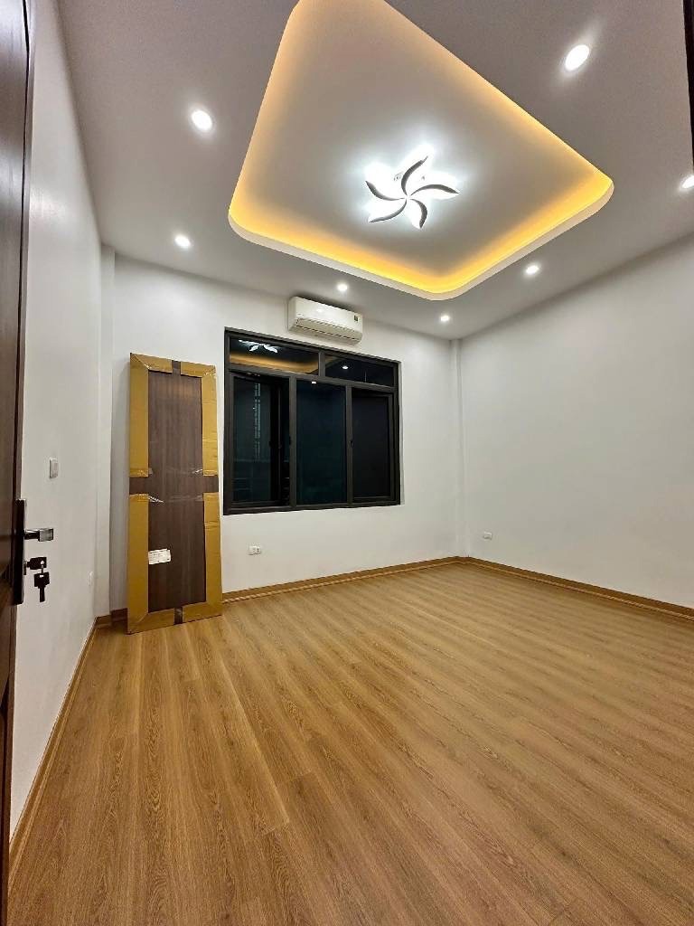 Siêu phẩm nhà mặt ngõ kinh doanh - Lô góc 5 tầng - Quận Cầu Giấy
