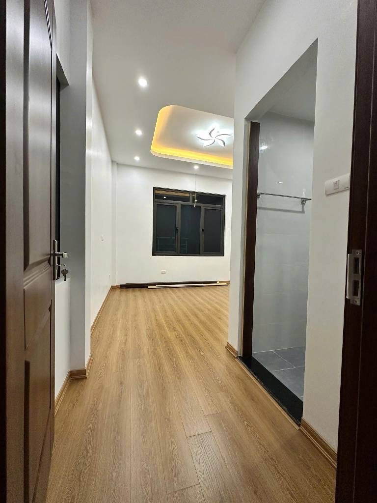Siêu phẩm nhà mặt ngõ kinh doanh - Lô góc 5 tầng - Quận Cầu Giấy