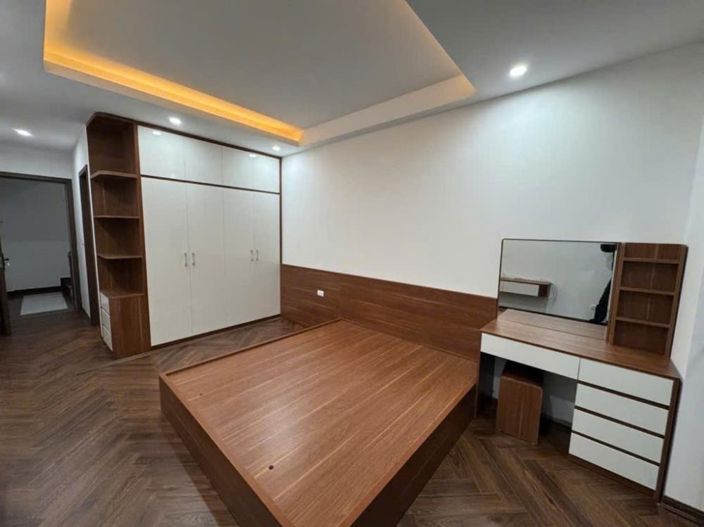 Bán nhà Trần Khát Chân - 4 Tầng, Full Nội Thất, Ô Tô Đỗ Cận Nhà - 6.2 Tỷ