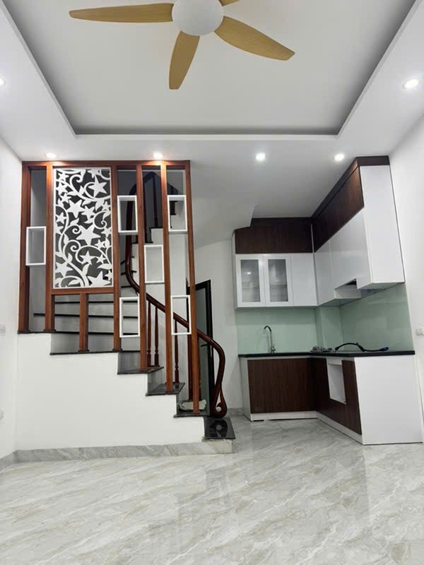 Nhà Mới Phố Tân Khai - Vĩnh Tuy - Gần Time City - Ô Tô Đỗ Cổng - 6.2 Tỷ